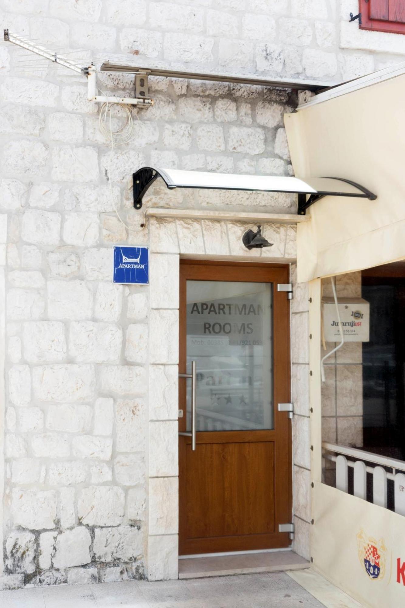 Apartments And Rooms By The Sea Trogir - 22597 Exterior photo